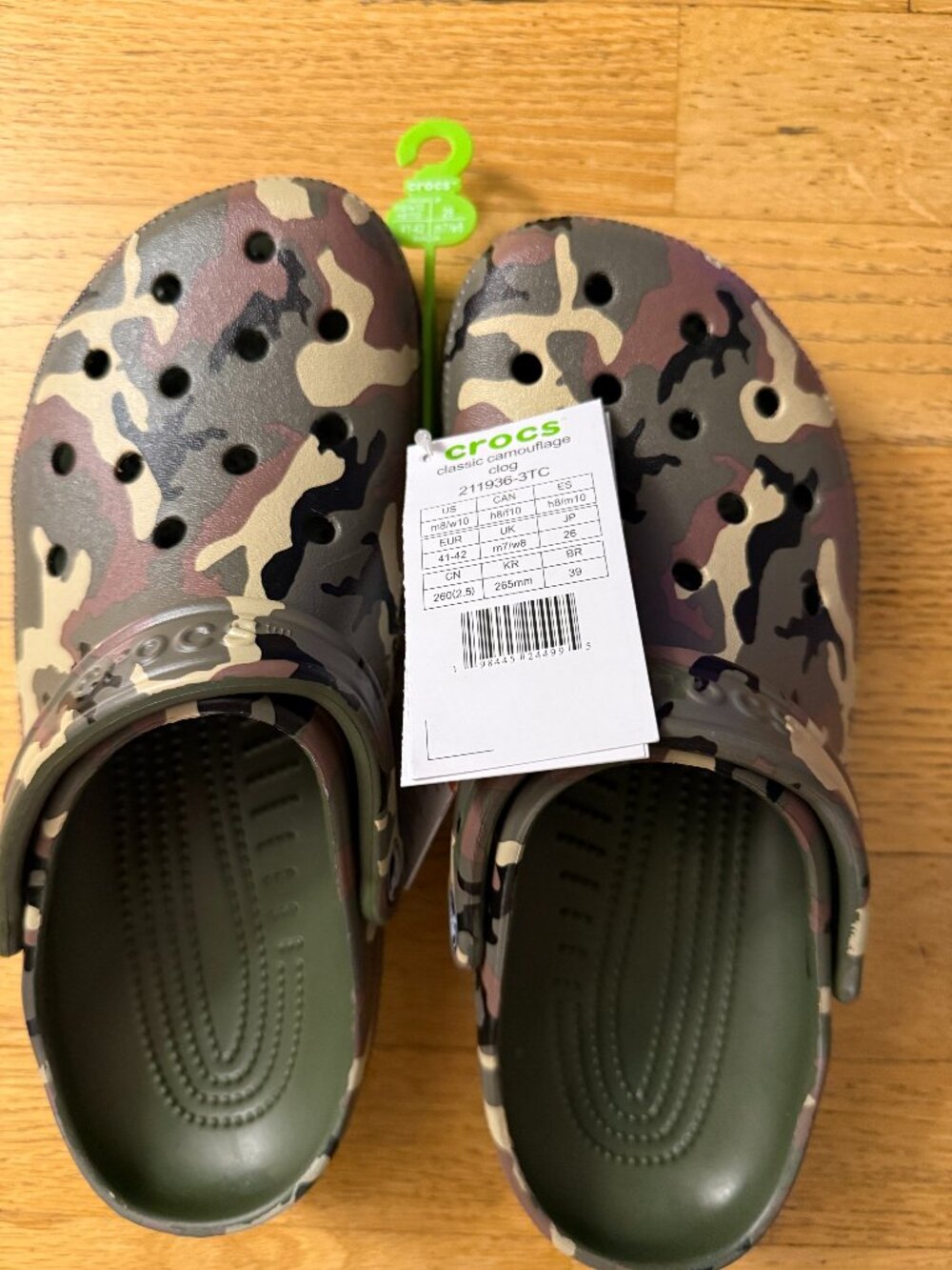 Classic Camo Crocs – Men’s